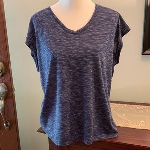 Faded Glory sz 16-18 t-shirt